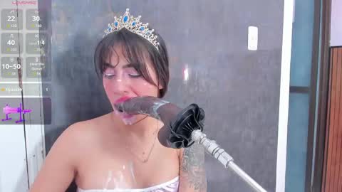 Violett online show from 09/28/25, 09:09