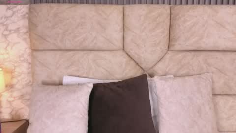 violett online show from 05/21/26, 03:35