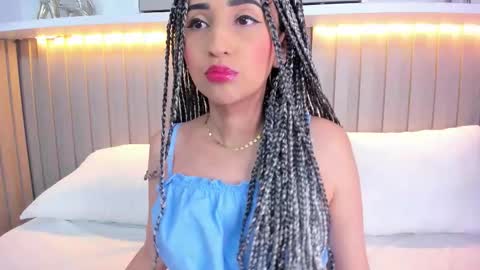 Violett  online show from 10/21/25, 08:09