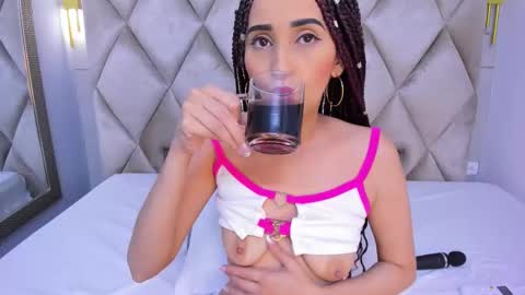 Violett  online show from 02/05/26, 08:35