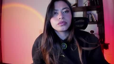 Snapshot of violett_red chatting on 06/27/26, 11:10 Violeta online show from 06/27/26, 11:10