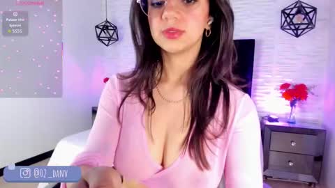 Violetta  online show from 03/28/26, 11:21