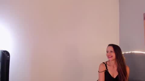 Snapshot of violetta_fire chatting on 02/10/26, 08:02 Violetta online show from 02/10/26, 08:02