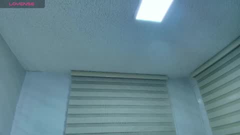 Violetta  online show from 01/29/25, 03:22