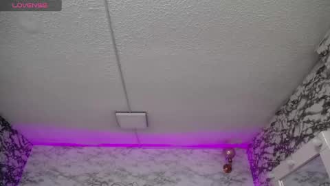 Violetta  online show from 02/11/25, 03:08