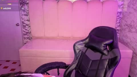 Violetta  online show from 04/03/26, 01:09