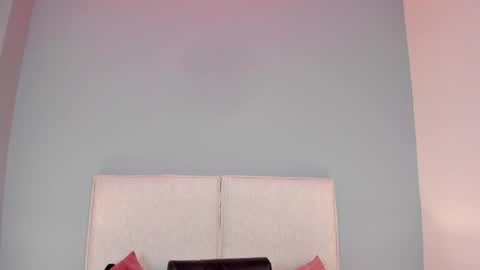 violetta_queeen online show from 04/02/26, 11:19