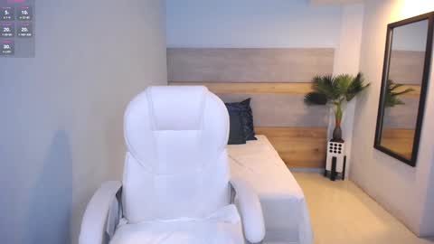 Violetta online show from 12/06/24, 08:59