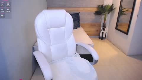 Violetta online show from 12/12/24, 08:14