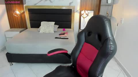 VIOLETTA online show from 03/17/26, 12:41