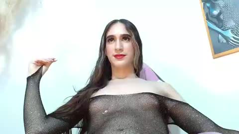 Snapshot of violetta_tss chatting on 12/06/24, 02:57 Princess Violet Valerious Follow me IGX violetvalerious online show from 12/06/24, 02:57