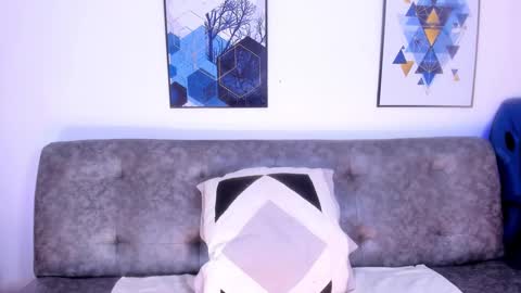 Snapshot of violetta_tss chatting on 02/08/25, 03:31 Princess Violet Valerious Follow me IGX violetvalerious online show from 02/08/25, 03:31