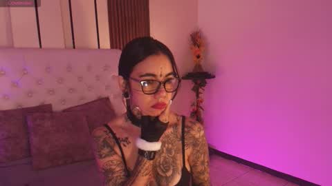 violettaalemida online show from 01/14/26, 01:17