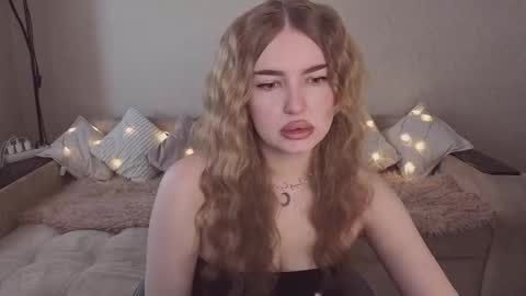 ViolettaOtis online show from 03/23/26, 02:21