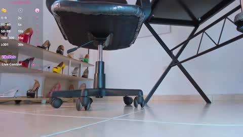 CALL ME TATIANA online show from 01/18/25, 11:55