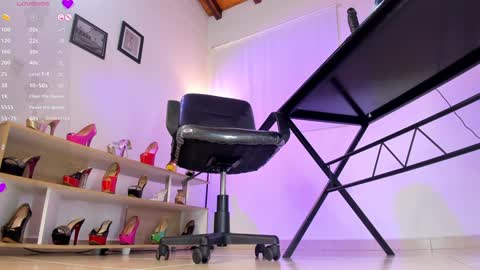 CALL ME TATIANA online show from 02/08/25, 08:21