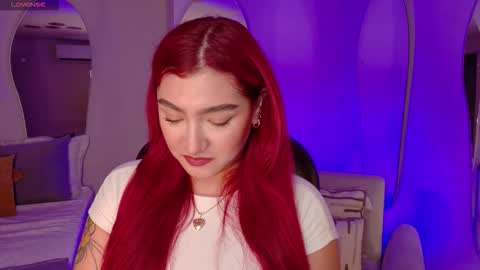 Violett Castel online show from 11/15/25, 07:43