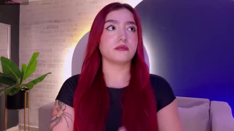 Violett Castel online show from 03/14/26, 07:41