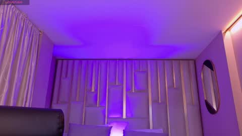 Violett Castel online show from 03/27/26, 08:08