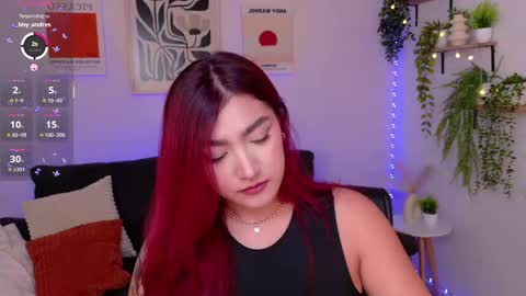 Violett Castel online show from 04/10/26, 08:24