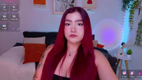 Snapshot of violettcastel chatting on 06/23/26, 12:08 Violett Castel online show from 06/23/26, 12:08