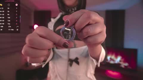 JULIE UWU online show from 11/03/25, 06:53