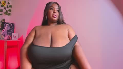 Call me valeria online show from 11/11/25, 12:43