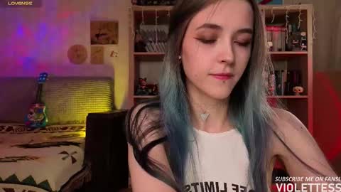 Vi  Best on my Fansly  online show from 02/04/26, 01:50