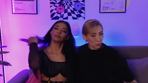 Violet online show from 07/11/26, 01:30