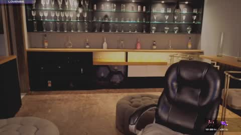 Violett  online show from 02/06/25, 01:38