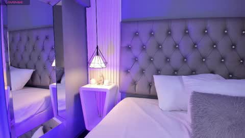 VioletthaRous online show from 04/02/26, 06:05