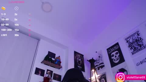 Snapshot of violettlane chatting on 12/15/24, 12:40 Violeta online show from 12/15/24, 12:40