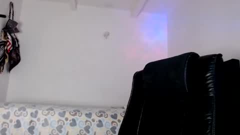  Violet  online show from 01/07/25, 04:48