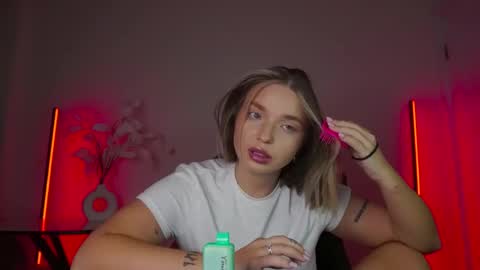 Violla online show from 10/29/25, 10:17