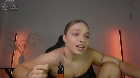 Violla online show from 03/10/26, 09:36