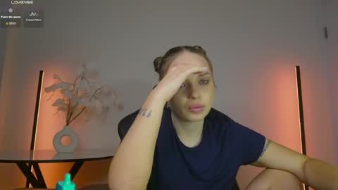 Violla online show from 03/21/26, 09:47