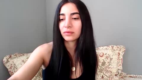 viorett online show from 11/20/25, 04:01