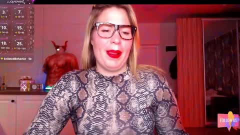 Snapshot of vip_sweetness chatting on 04/23/26, 01:24 vip sweetness online show from 04/23/26, 01:24
