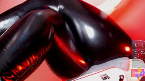 Snapshot of vip_sweetness chatting on 05/15/26, 04:36 vip sweetness online show from 05/15/26, 04:36