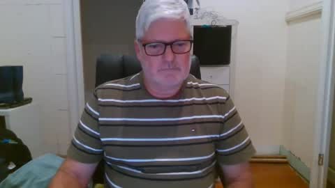 viper654321 online show from 12/25/24, 08:18