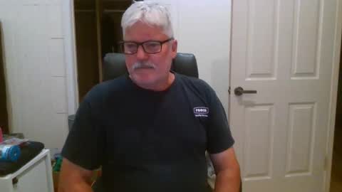 viper654321 online show from 11/22/25, 08:02