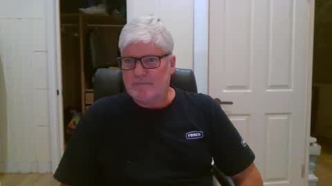 viper654321 online show from 04/11/26, 07:35