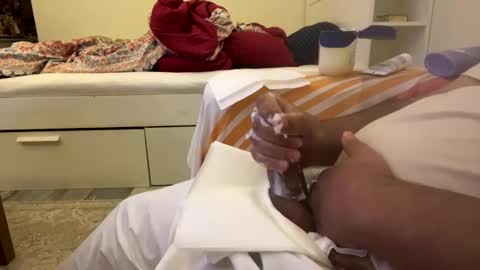 Nawaf online show from 02/03/25, 04:57