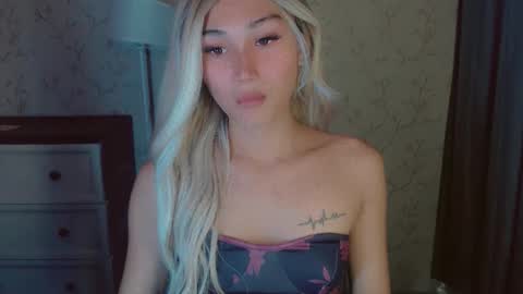 Pearl online show from 03/01/26, 03:41