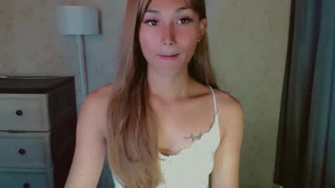 Snapshot of virgenpearl chatting on 06/06/26, 01:32 Pearl online show from 06/06/26, 01:32