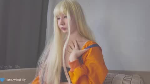 Snapshot of virgiin_lily chatting on 02/17/25, 06:42 Lily online show from 02/17/25, 06:42