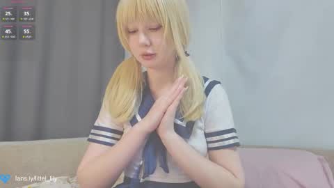 Snapshot of virgiin_lily chatting on 10/27/25, 04:33 Lily online show from 10/27/25, 04:33