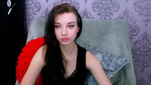 Snapshot of virgiluna chatting on 05/20/26, 07:42 VirginLuna online show from 05/20/26, 07:42