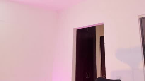 Lu online show from 01/30/25, 02:06