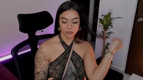 Lu online show from 03/05/25, 11:05